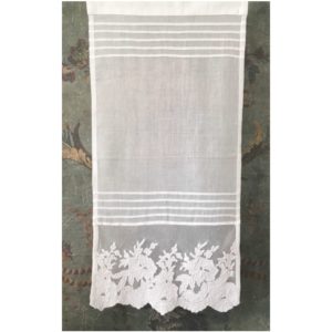 Rideau brise-bise blanc 45 cm de largeur motif Feuillage – MarieTony