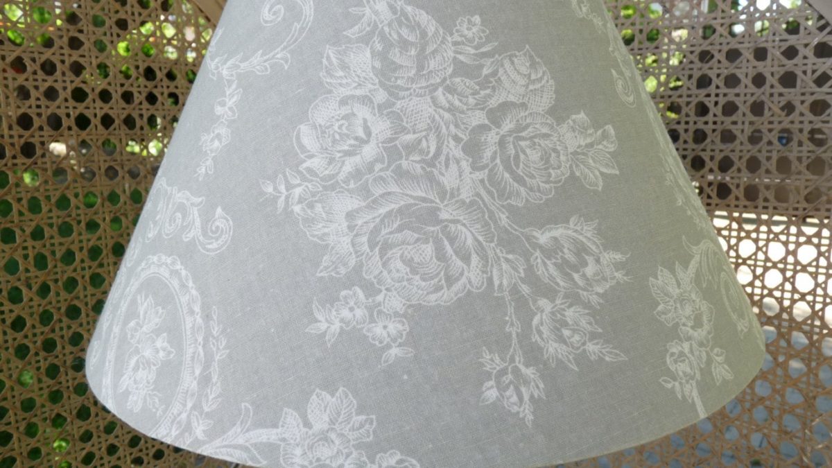 Abat-jour Modèle TOILE DE JOUY gris clair