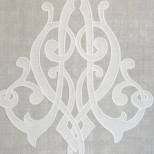 brise bise monogramme