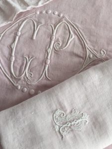 Teinture tissu avec Annie Sloan CHALK PAINT