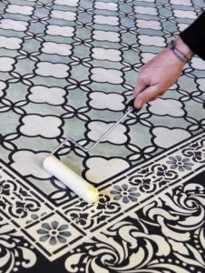 Appliquer le lacquer Annie Sloan CHALK PAINT