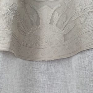 Rideau voilage beige à œillets