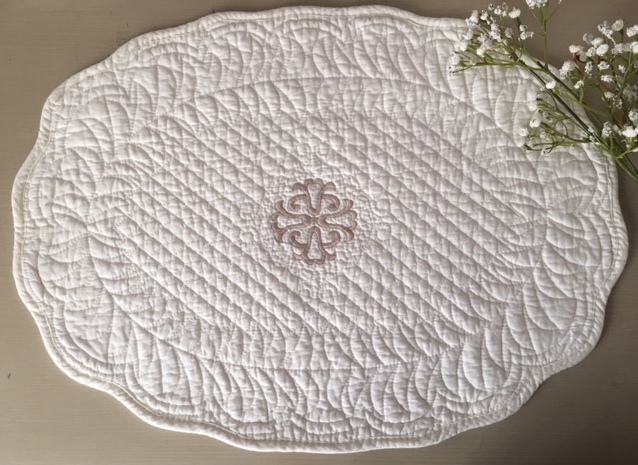 Set De Table Rectangulaire Brodé Main Dentelle Renaissance Sur Lin - Blanc 35x50cm - Neuf