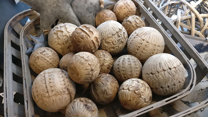 Boule en BOIS - Le Monde de Rose