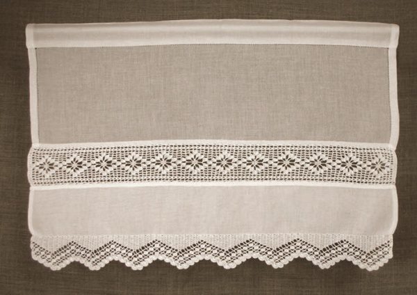 Cantonnière blanche Modèle TRADITION crochet