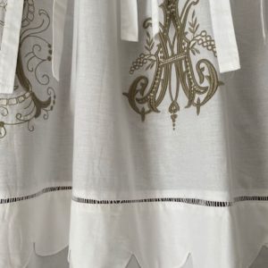 rideau festons campagne monogramme